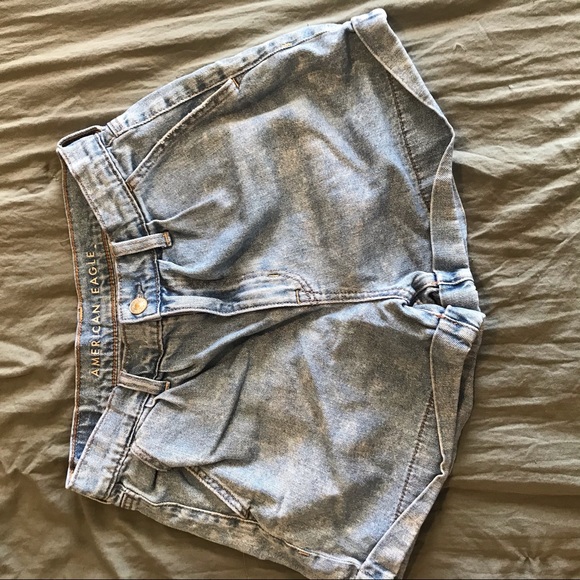 American Eagle Outfitters Pants - American Eagle mom jean shorts